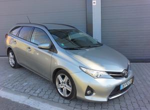 Toyota Auris TOURING SPORTS