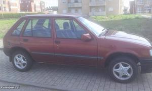 Opel Corsa 1.2 i Abril/93 - à venda - Ligeiros Passageiros,