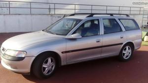 Opel Vectra 1.6 Janeiro/98 - à venda - Ligeiros