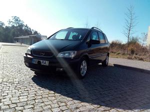 Opel Zafira v Elegance Janeiro/01 - à venda -