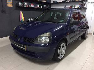 Renault Clio 1.5 Dci van Julho/02 - à venda - Comerciais /