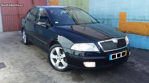 Skoda Octavia 2.0 TDI Sport Julho/04 - à venda - Ligeiros