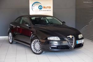 Alfa Romeo GT 1.9JTD 3P Fevereiro/06 - à venda - Ligeiros