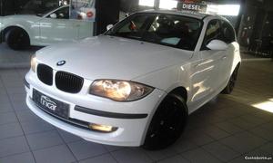 BMW 118 sport 247EUR mes Dezembro/07 - à venda - Ligeiros