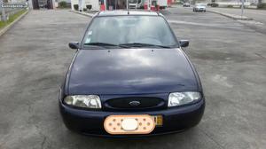 Ford fiesta 96 Fevereiro/96 - à venda - Ligeiros