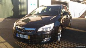 Opel Astra 1.7 cdti Abril/11 - à venda - Ligeiros
