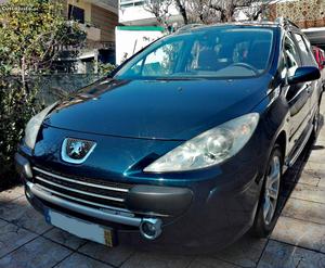 Peugeot 307 expediton sinistrada Abril/08 - à venda -