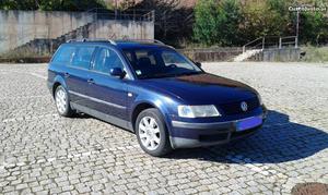 VW Passat 1.9 tdi highline Janeiro/98 - à venda - Ligeiros