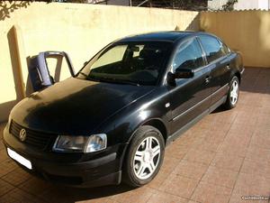 VW Passat  tdi 115cv Outubro/99 - à venda - Ligeiros