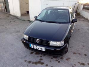 VW Polo EUR Março/96 - à venda - Ligeiros