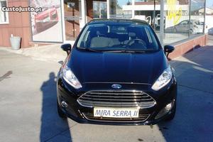 Ford Fiesta 1.0 Ti-VCT 80 Cv Fevereiro/16 - à venda -