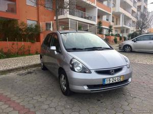 Honda Jazz klms 5portas  Julho/03 - à venda