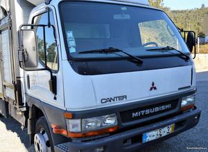 Mitsubishi canter Outubro/03 - à venda - Comerciais / Van,