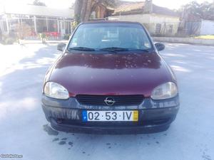 Opel Corsa 1.0 spor Agosto/97 - à venda - Ligeiros