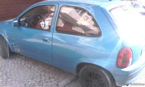 Opel Corsa  D 2 lug Fevereiro/99 - à venda - Ligeiros