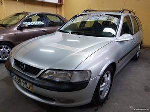 Opel Vectra 1.6 c/AC Impecavel Fevereiro/99 - à venda -