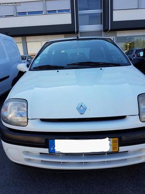 Renault Clio 1.9 Janeiro/00 - à venda - Comerciais / Van,