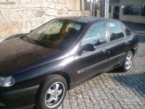 Renault Laguna Normal Março/00 - à venda - Ligeiros