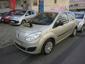 Renault Twingo 1.2i 16v Confort AC Junho/08 - à venda -