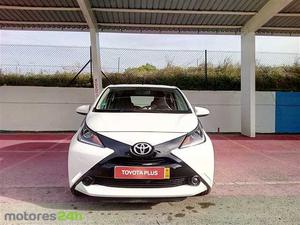 Toyota Aygo 1.0 X-Play Plus+X-Touch