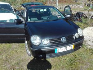 VW Polo  V. AC/Aut Abril/02 - à venda - Ligeiros