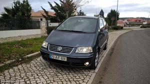 VW Sharan 1.9 TDI 130CV Maio/05 - à venda - Monovolume /