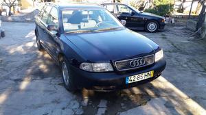 Audi A4 1.9 TDI 110cv Novembro/96 - à venda - Ligeiros