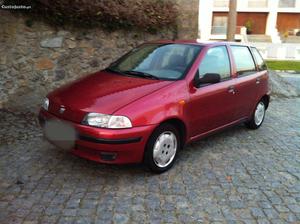 Fiat Punto  Portas Novembro/96 - à venda - Ligeiros