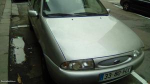 Ford Fiesta Techno 16 v Agosto/97 - à venda - Ligeiros