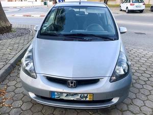 Honda Jazz 1.2AC Abril/03 - à venda - Ligeiros Passageiros,