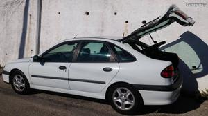 Renault Laguna Rxt Maio/98 - à venda - Ligeiros