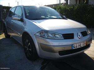 Renault Megane 1.5 dci 100cv Janeiro/05 - à venda -