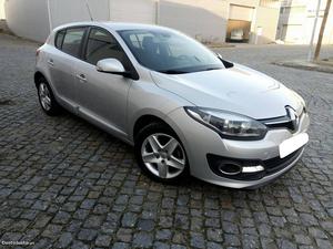 Renault Mégane 1.5DCI GPS Abril/13 - à venda - Ligeiros