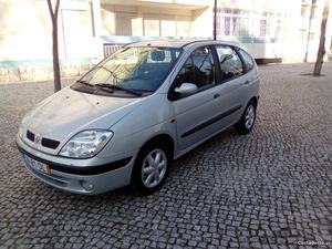 Renault Scénic v Novembro/99 - à venda - Ligeiros