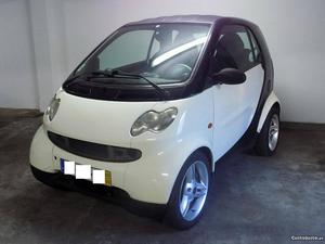 Smart ForTwo CDI 20IUC Março/03 - à venda - Ligeiros