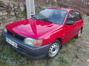 Toyota Starlet 1.5 Diesel 5 lugares Fevereiro/96 - à venda