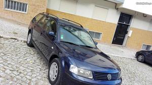 VW Passat 1.6 Outubro/98 - à venda - Ligeiros Passageiros,