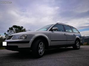 VW Passat 1.9 TDI Novembro/00 - à venda - Ligeiros