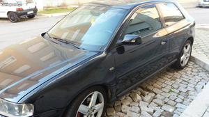 Audi A3 1.9 Tdi 130CV S/LINE Dezembro/00 - à venda -