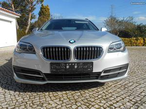 BMW 520 MW 520 da de 190cv Novembro/14 - à venda - Ligeiros