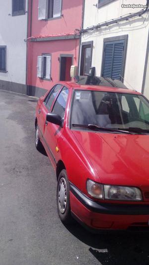 Nissan Sunny Nd Janeiro/94 - à venda - Ligeiros