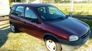 Opel Corsa 1.4cc injeção Setembro/93 - à venda - Ligeiros
