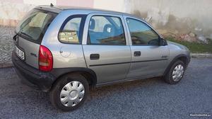 Opel Corsa v Dezembro/95 - à venda - Ligeiros