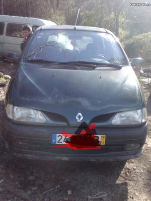 Renault Mégane cenic Abril/98 - à venda - Ligeiros