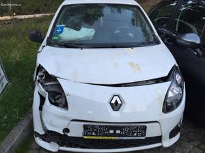 Renault Twingo 1.2 sinistrado Janeiro/12 - à venda -
