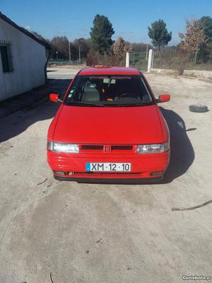 Seat Toledo 1.6 aseito troca Outubro/91 - à venda -