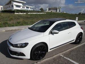 VW Scirocco 2.0 TDI GTD Setembro/10 - à venda - Ligeiros