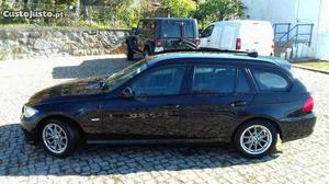 BMW 318 XENON E GPS Fevereiro/12 - à venda - Ligeiros