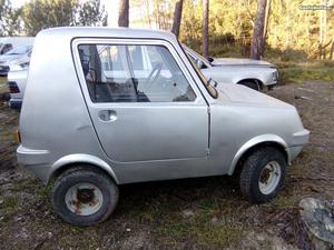 Daihatsu Sado 550 Dezembro/82 - à venda - Ligeiros