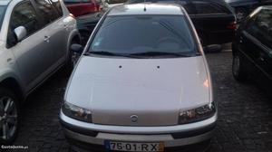 Fiat Punto Elx v Junho/01 - à venda - Ligeiros